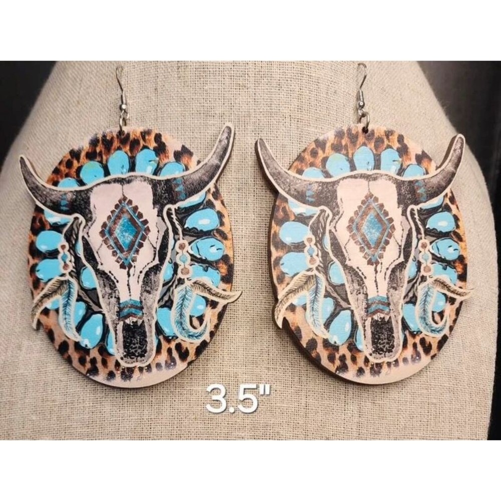 E42. Retro Western Boho 3.5" Leopard & Turquoise Longhorn Skull Drop Earrings